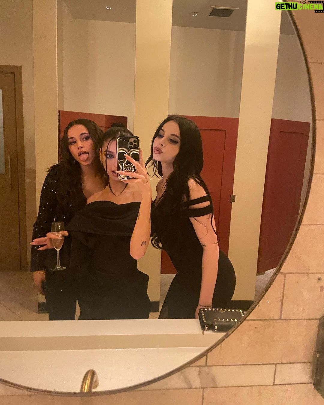 Sky Katz Instagram - Babylon Young Hollywood Party last night 🖤