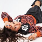 Sky Katz Instagram - “I love my fans and how they’ve sort of grown up with me and have followed me on this journey for so long. It’s weird to think it’s really only the beginning, or at least I hope!” link in @oureramag bio for more <3 Photography/ styling: @danicarobinson @sainagold Creative direction / production/ words: @ilovelucyivey Hair: @hairbymariah11 Makeup: @facesbydanii Studio: @blondeandconyc
