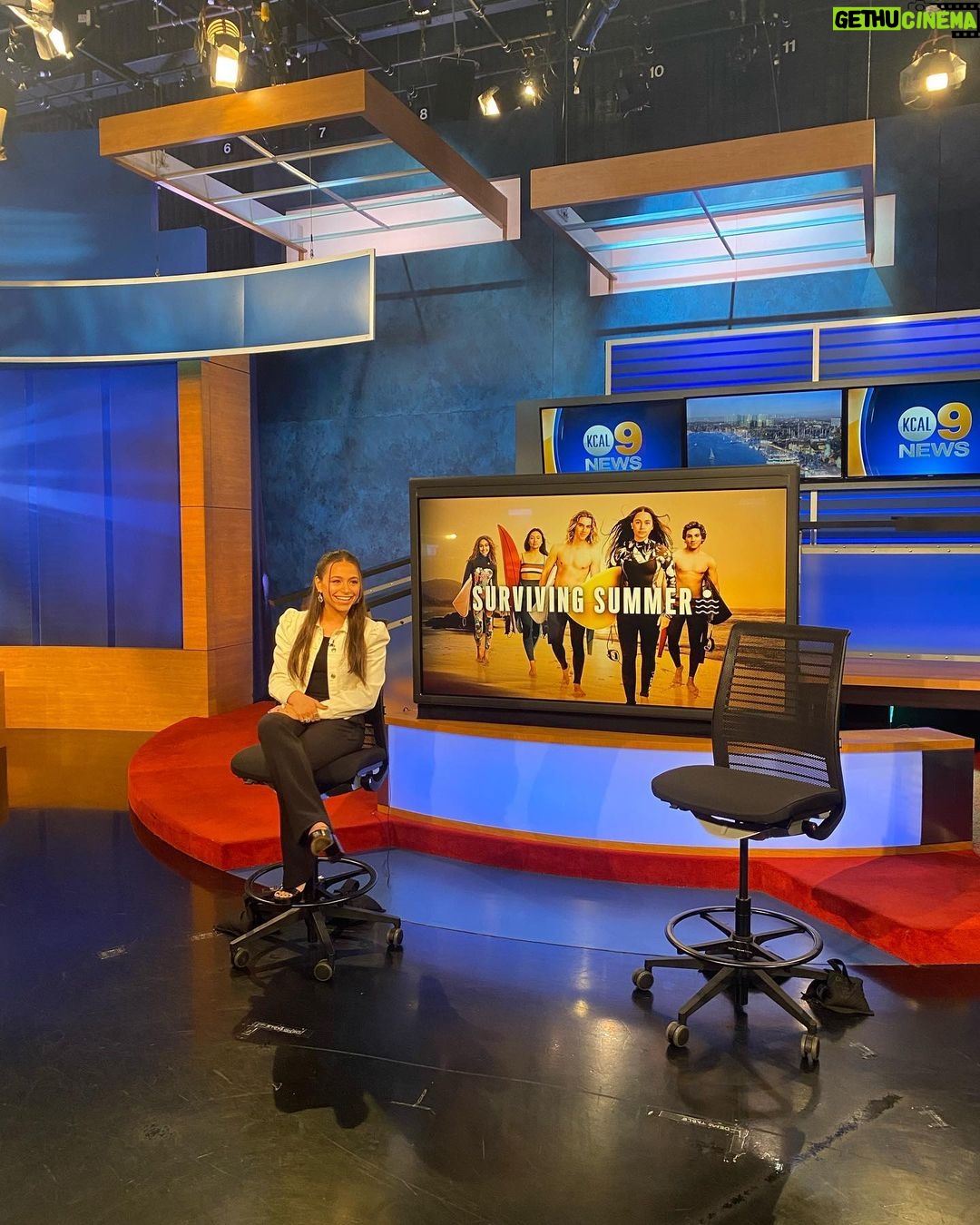 Sky Katz Instagram - thank you @cbsnews for having me 🖤 Surviving Summer see you soon 🙈