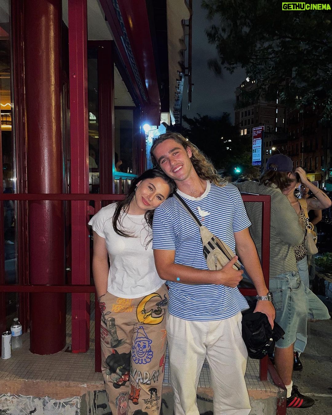 Sky Katz Instagram - ari visits summer in ny