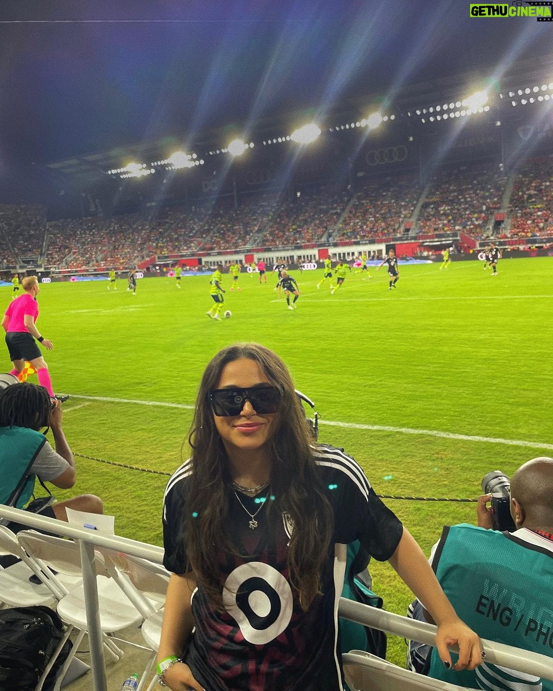 Sky Katz Instagram - all ⭐️ game thank you for having me @heyrubes_ @mls @ziadahmed :)