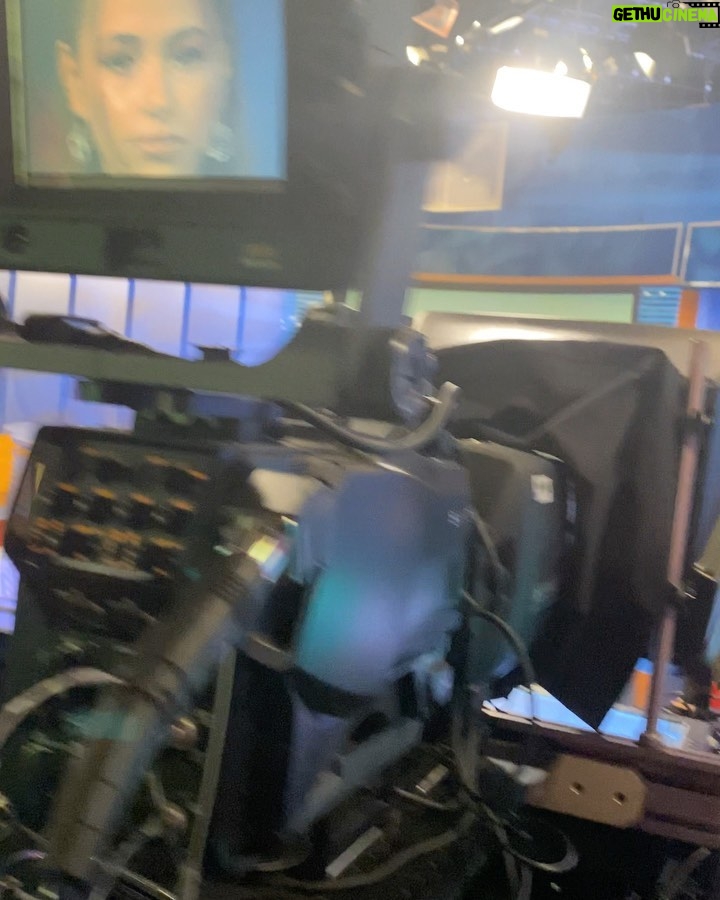 Sky Katz Instagram - thank you @cbsnews for having me 🖤 Surviving Summer see you soon 🙈