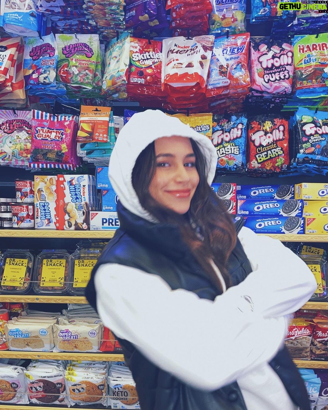 Sky Katz Instagram - a snack in front of snacks