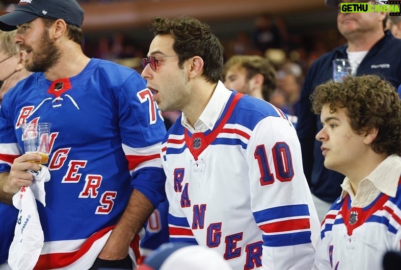 Skylar Astin Instagram - Last night was 10/10! The @nyrangers advance in the playoffs! Swipe for Team Synergy and @gatenm123 and I’s costume change to switch up to the Juju!! 🔴🔵 📸 @mfarsi Madison Square Garden