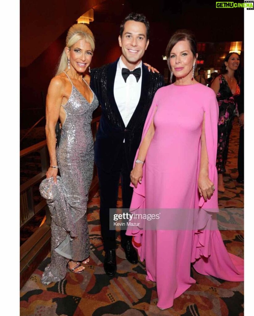 Skylar Astin Instagram - Best night. Best date! So glad I got to share all of it with you Mom ❤️ Radio City Music Hall