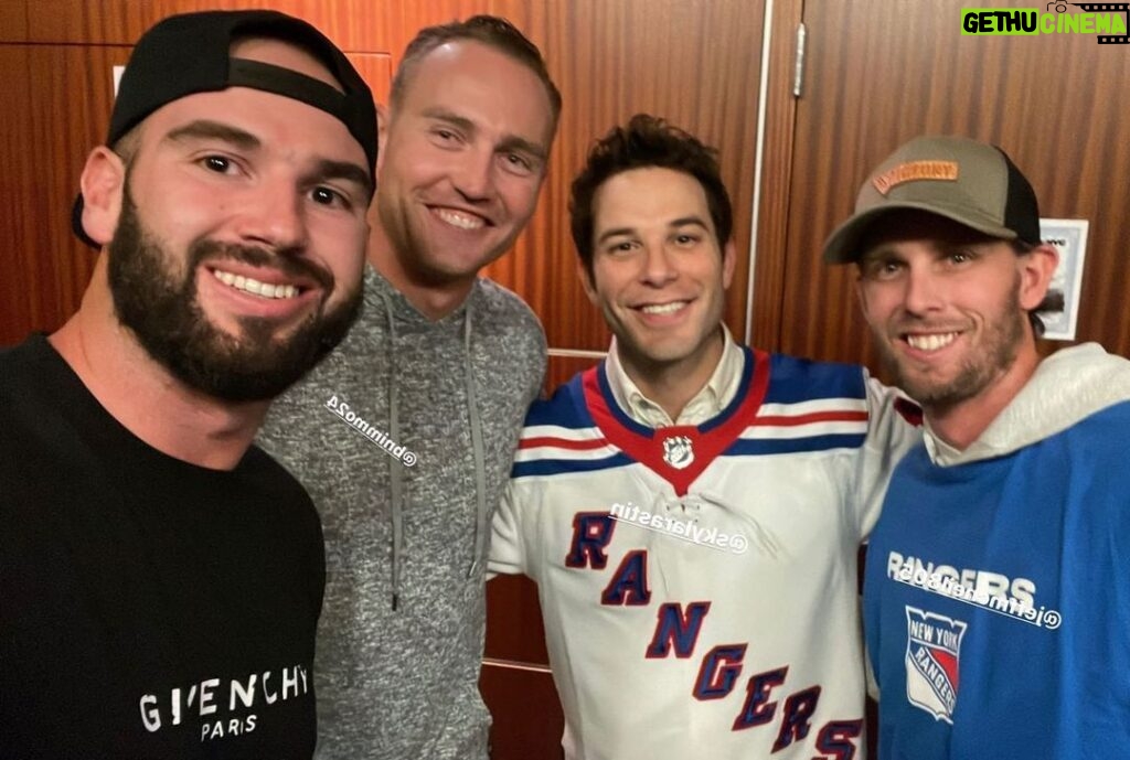 Skylar Astin Instagram - Last night was 10/10! The @nyrangers advance in the playoffs! Swipe for Team Synergy and @gatenm123 and I’s costume change to switch up to the Juju!! 🔴🔵 📸 @mfarsi Madison Square Garden
