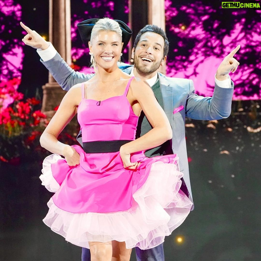 Skylar Astin Instagram - Tomorrow night, tune into @cbstv as we celebrate Dick Van Dyke 98 Years Of Magic 🪄 Swipe for a preview of ‘Put On A Happy Face’! 😁 #DickVanDyke98