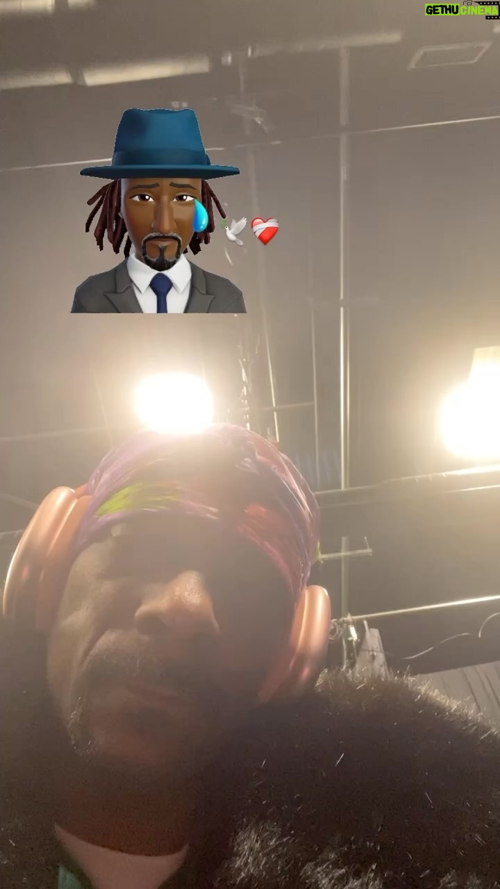 Snoop Dogg Instagram - @badabing33 β€οΈβπ©ΉππΎποΈππ’πΉ trying to stay strong lil bruh ποΈ