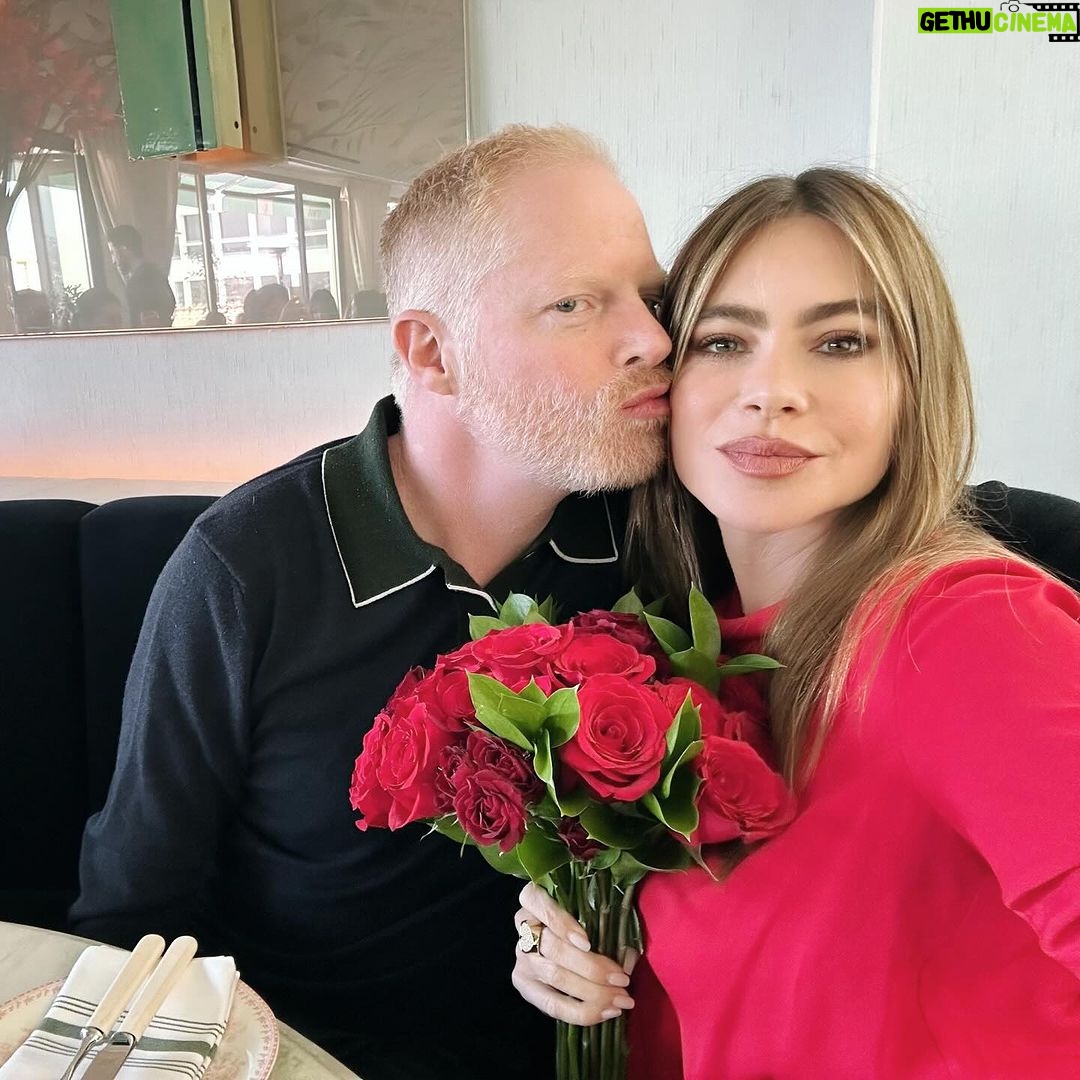Sofía Vergara Instagram - This week on Dinner’s On Me, “Griselda” and “Modern Family” star Sofia Vergara joins the show. Over pizza and what they call “fluffy orange juice,” Sofia tells me what it was like to produce and star in the hit Netflix series “Griselda.” Plus, we get into Ed O’Neill’s voicemails and why marshmallows were hidden on the “Modern Family” set. And because it was Valentines Day I brought Sofia flowers. This episode was recorded at Dante in Beverly Hills, CA. Episode link is in the bio—don't wait, give it a listen! ❤️ The Maybourne Beverly Hills