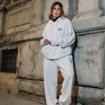 Sofia Andres Instagram - staying cozy and chic. 🐯 Milan, Italy