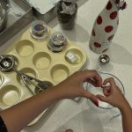 Sofia Andres Instagram - cupcakes for v 🫶🏻 by @lucianasmaisonbakery