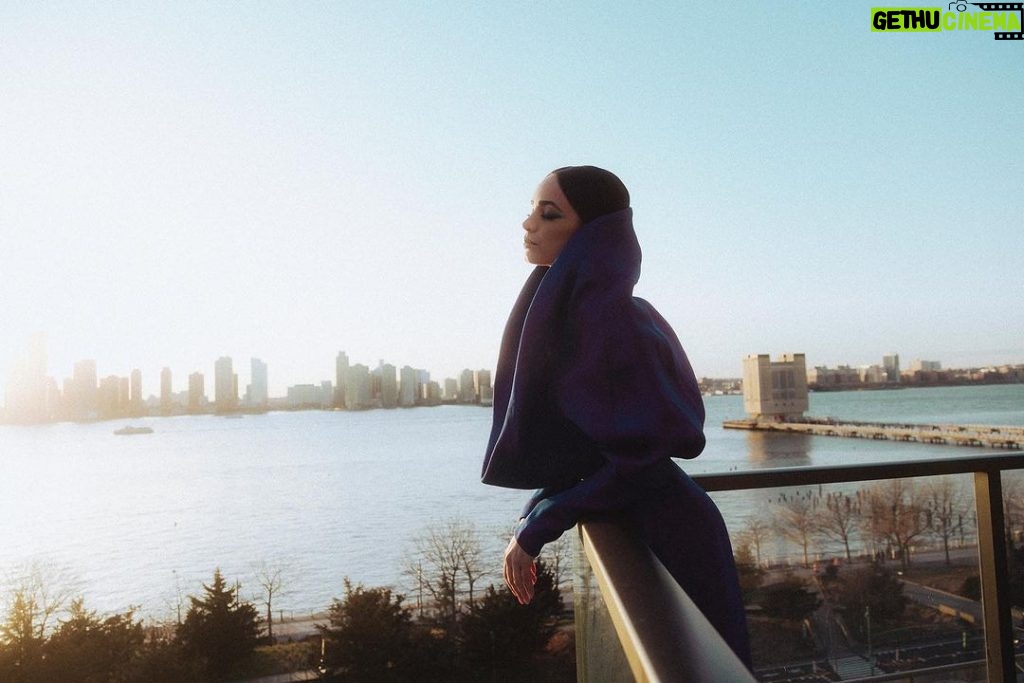 Sofia Carson Instagram - days that feel like magic New York, New York