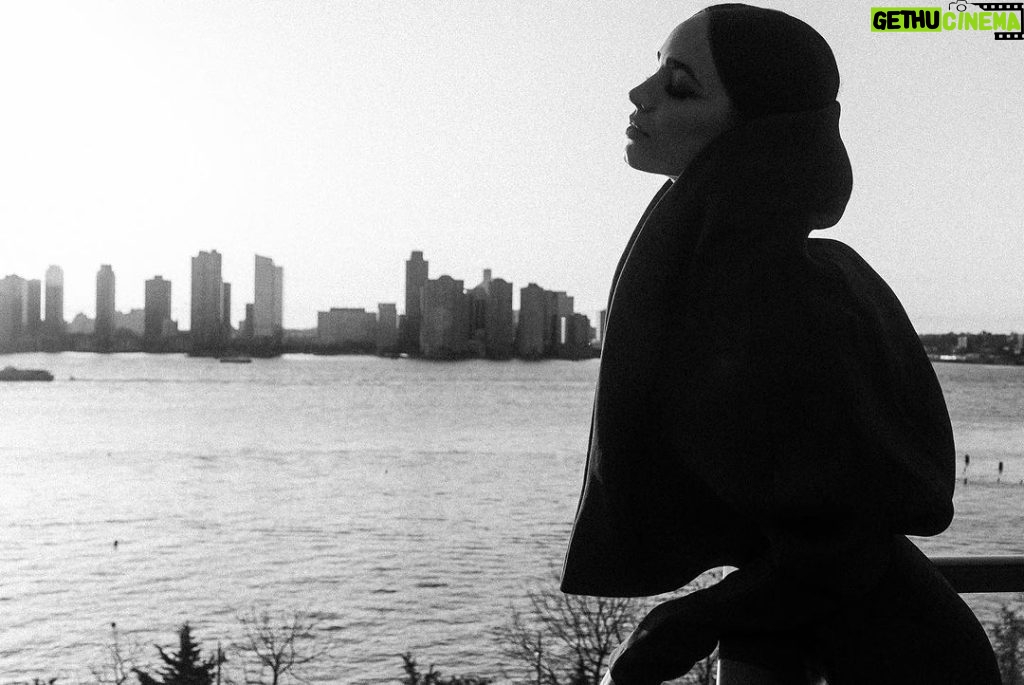 Sofia Carson Instagram - days that feel like magic New York, New York