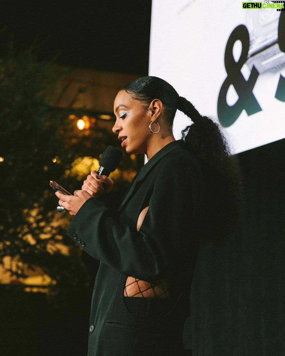 Solange Instagram - 🖤 🗣 @queenandslim 🗣🖤 @msmelina 🖤 @lenawaithe 🖤 nov• 27• 19