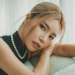 Solar Instagram - 2024 시즌그리팅 비하인드컷🫣
