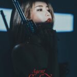 Solar Instagram - 첫 솔로 2024 시즌그리팅🖤