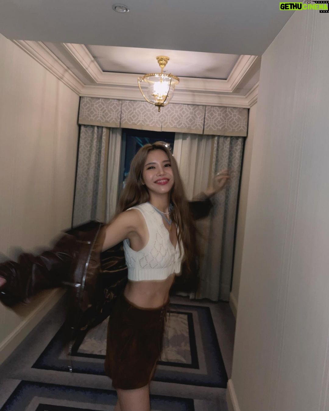 Solar Instagram - MAMAMOO+ 1st fanconcert in JAPAN✌🏼 D-2🤭