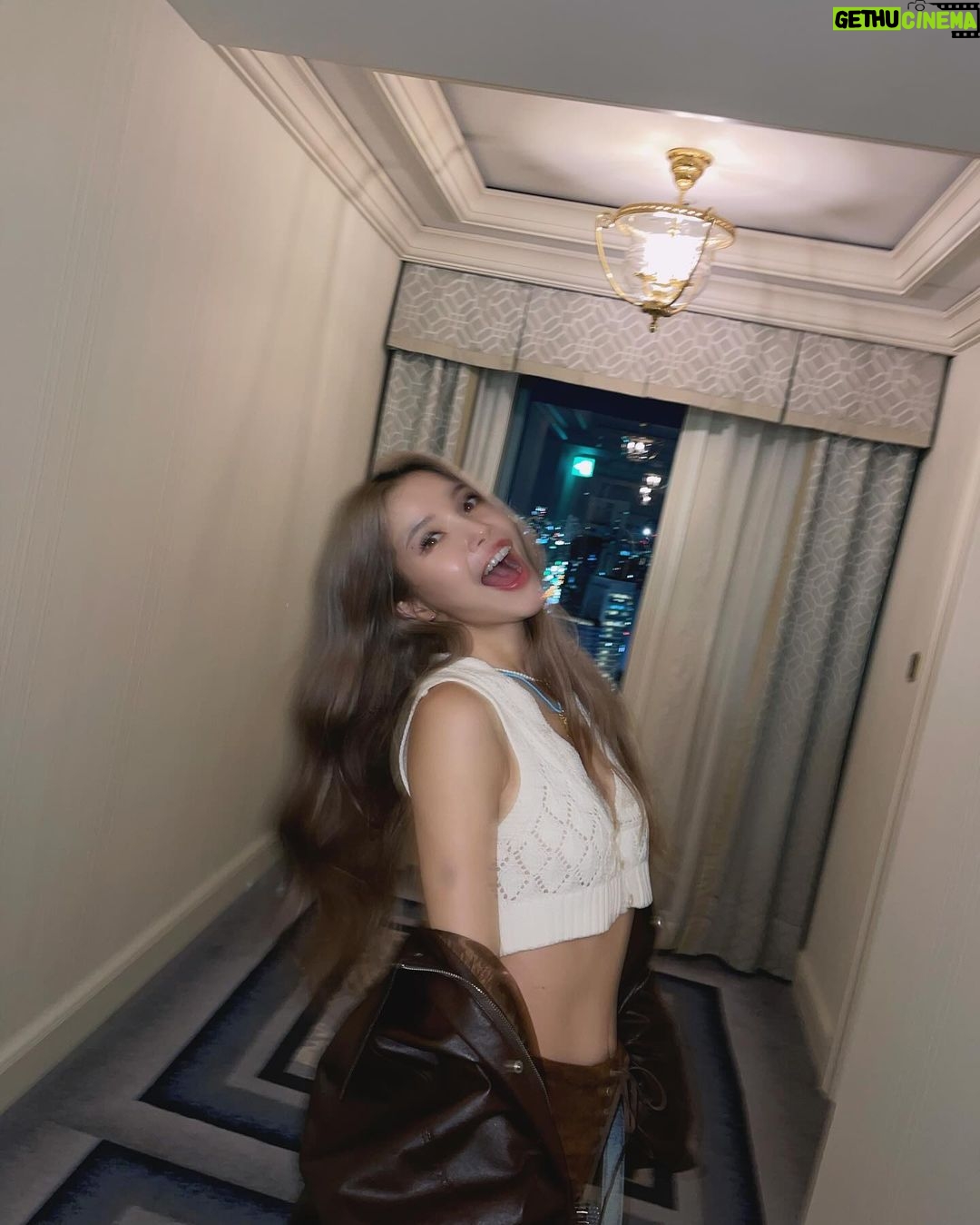 Solar Instagram - MAMAMOO+ 1st fanconcert in JAPAN✌🏼 D-2🤭