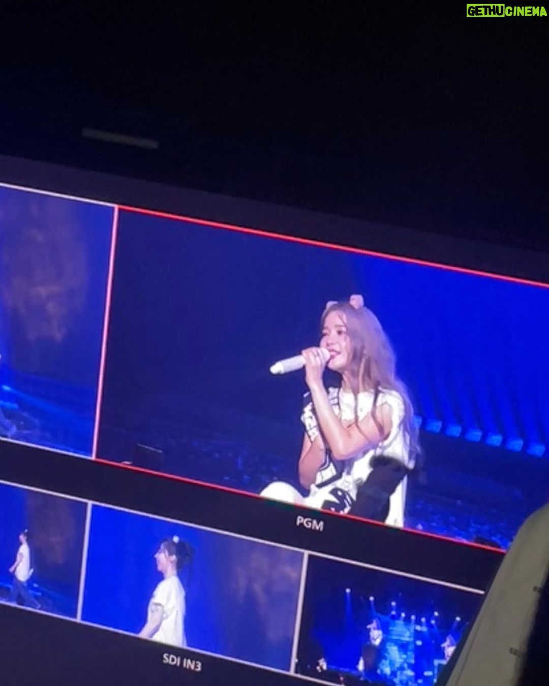 Solar Instagram - MAMAMOO+ 1st FanConcert "Two rabbits code"❤️ 무무들,그리고 모두 못 잊어🫶🏼