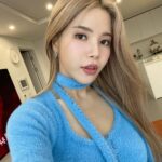 Solar Instagram - 심야괴담회와 함께 셀카ㅋㅋ