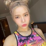 Solar Instagram - 첫 워터밤 나고야에서 2❤️