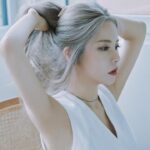 Solar Instagram - 2023.07.18 6pm 마마무+ 선공개곡 나와요❤️ 제목 쫌 김 ㅋㅋㅋ ”지구에혼자남게된다면“