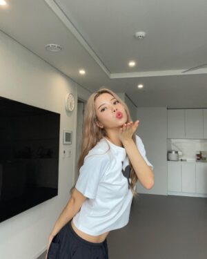 Solar Instagram - 포토존 우리집📸