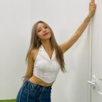 Solar Instagram - 댕댕 들으러 가자💙