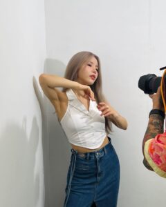 Solar Instagram - 댕댕 들으러 가자💙