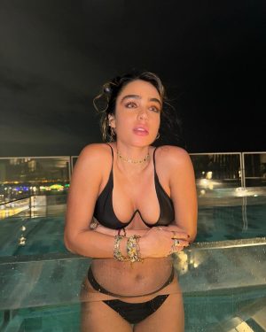 Sommer Ray Instagram - 🖤