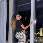 Sommer Ray Instagram – hotel room photoshoot Altantic City, New Jersey