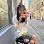 Son Chae-young Instagram -