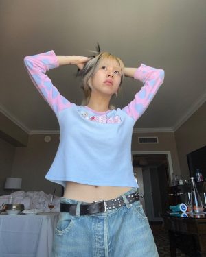 Son Chae-young Instagram - The first cloud in front of me every day☁️