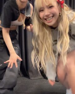 Son Chae-young Instagram - Thank you Sydney🤍🍬