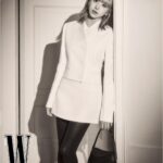 Son Chae-young Instagram - @wkorea @ferragamo @_maximiliandavis_