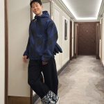 Son Heung-min Instagram - Resting and recovering, ready to go again soon ⚽️ @burberry #burberry