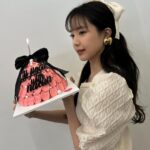 Son Na-eun Instagram - @jjjigott 🎀🖤