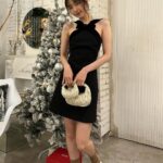 Son Na-eun Instagram – #AD @miumiu #miumiuholiday 🎀🖤