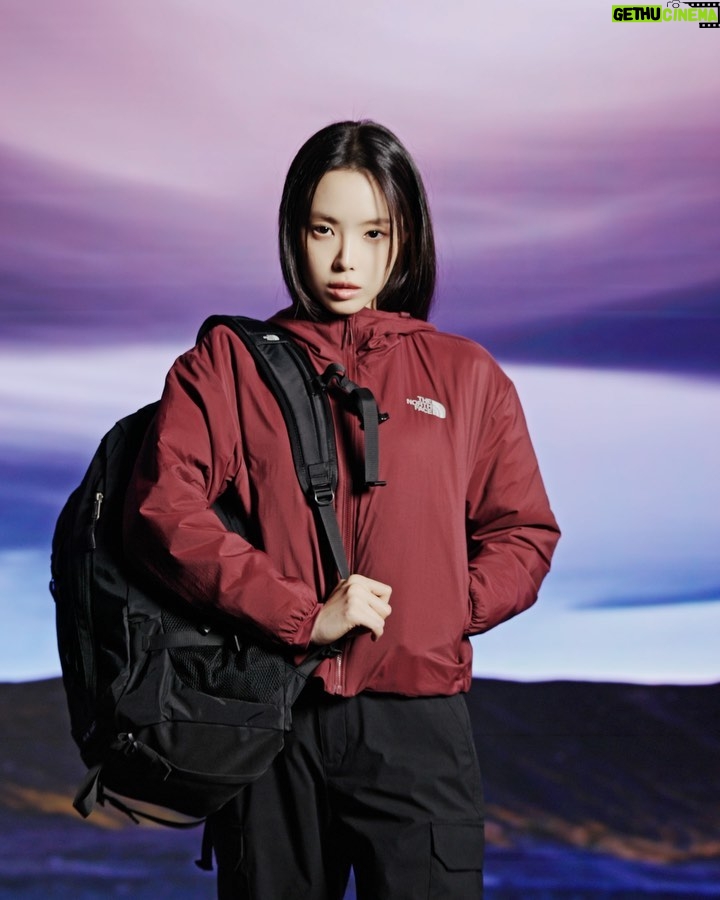 Son Na-eun Instagram - @thenorthface @thenorthface_kr 🖤