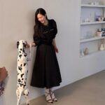 Son Na-eun Instagram - 🤫