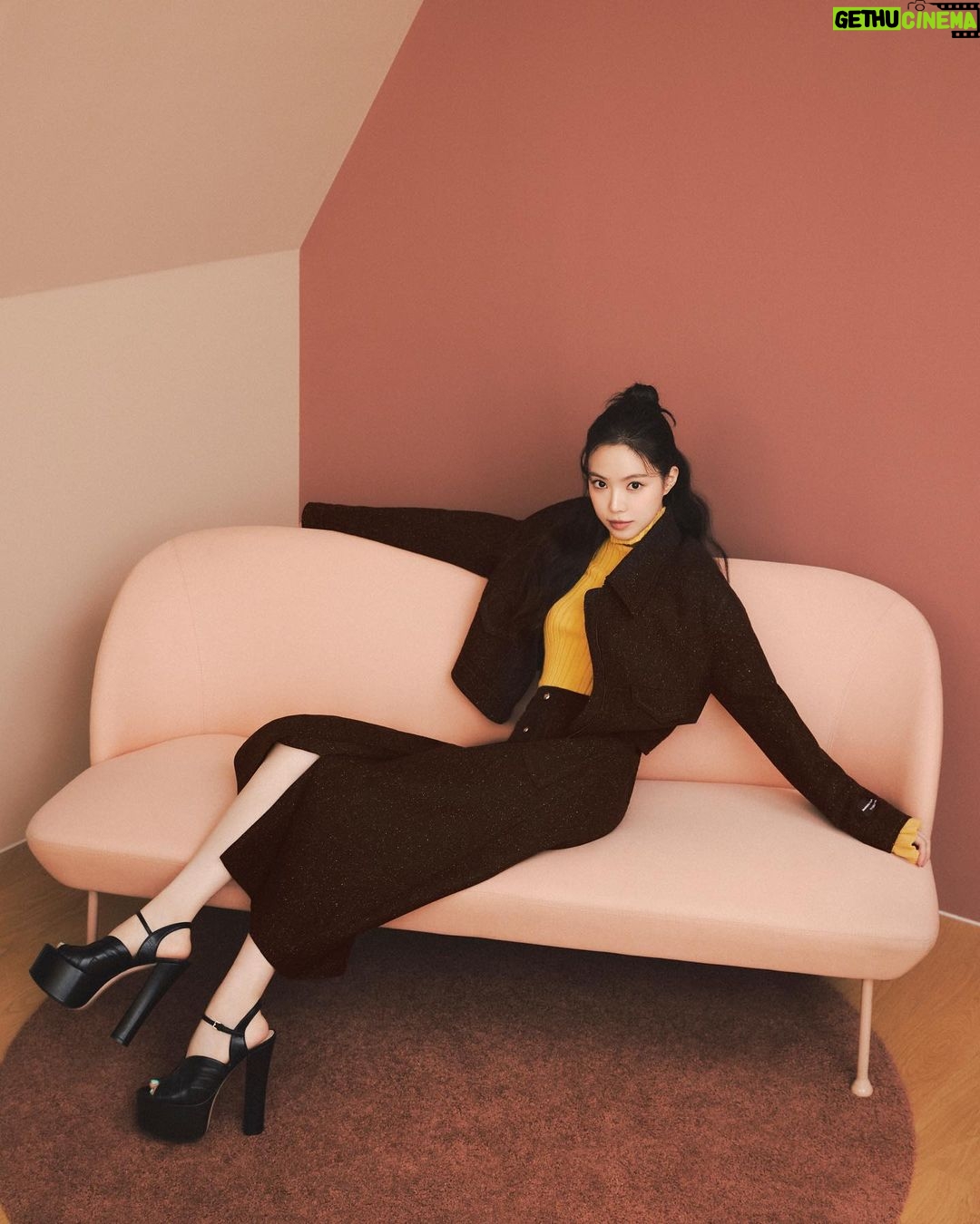 Son Na-eun Instagram - @jjjigott 제이제이지고트의 가을🍁
