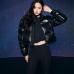 Son Na-eun Instagram - @thenorthface @thenorthface_kr 🖤