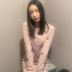 Son Na-eun Instagram - #AD @BARRIE #BARRIE #배리 #barriefw23 #chanelmetiersdart 🌸