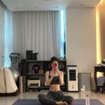 Son Na-eun Instagram - 💪🏻