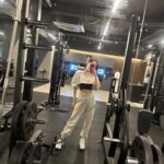 Son Na-eun Instagram - 💪🏻