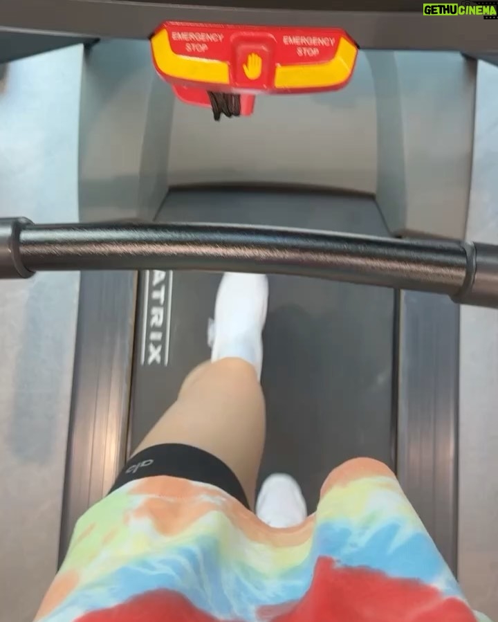 Son Na-eun - 162.3K Likes - 💪🏻