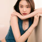 Son Na-eun Instagram - @1stlookofficial @goldendew_official 🩵
