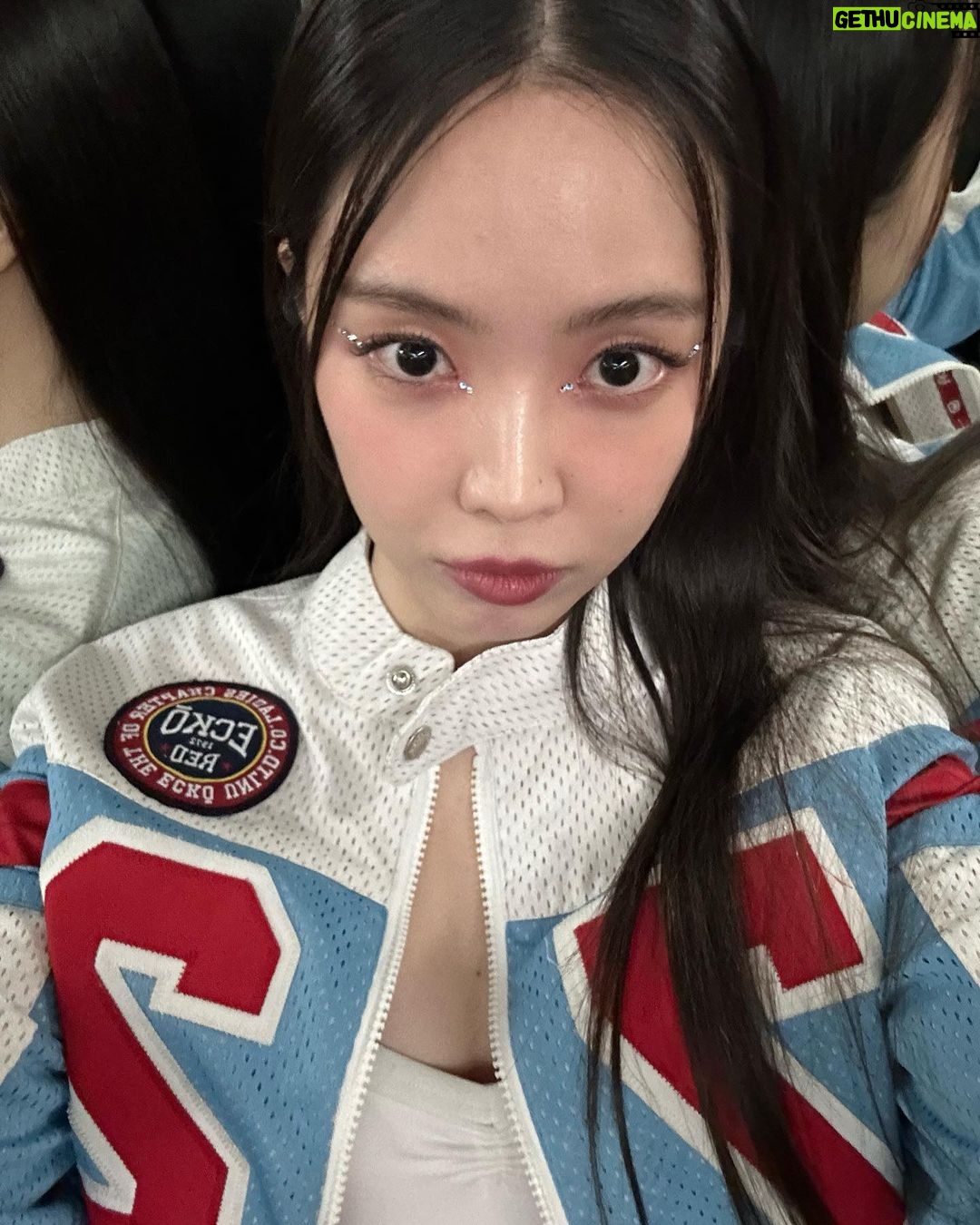 Son Na-eun Instagram - #광고 #시미헤이즈뷰티 #simihazebeauty @simihazebeauty