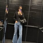 Son Na-eun Instagram - 🙋🏻‍♀️