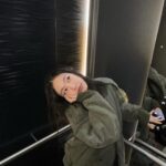 Son Na-eun Instagram - 눈다래끼시절🩹